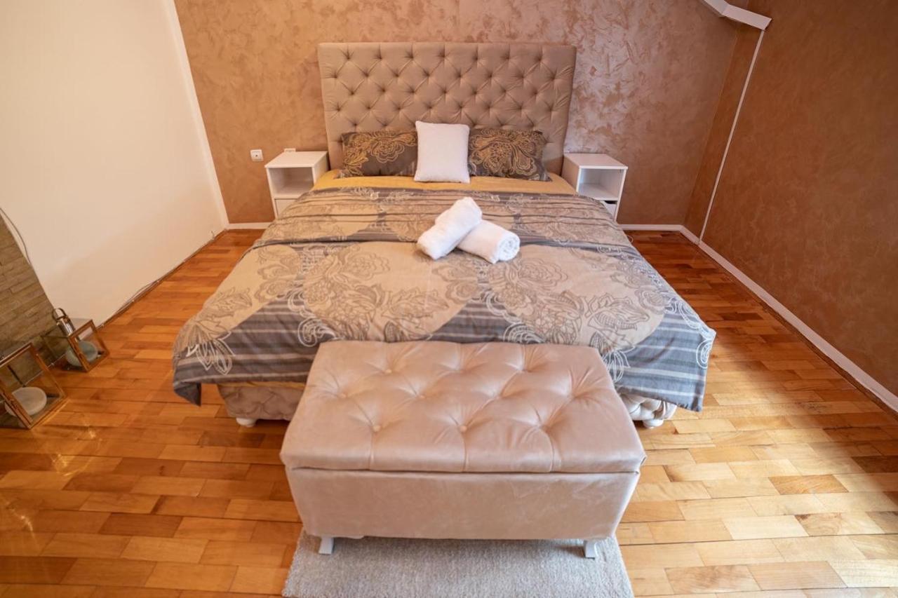 Delux Apartmani Pozarevac Exterior photo